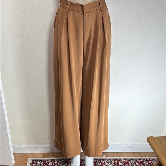 (N3)Tronjori Camel High-Waisted Wide-Leg Culotte Pants
Long Palazzo Pants,Size S - Picture 2 of 16